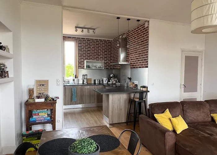 In Centre Apartment *